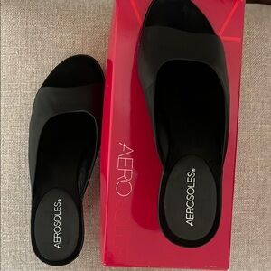 AEROSOLES Black Mules Versatile Slip-On Comfort